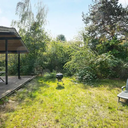 Nyaraló Holiday Xvii *